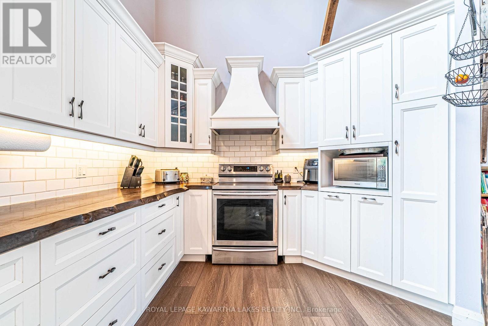 689 Bexley Laxton Twp Line, Kawartha Lakes, Ontario  K0M 1K0 - Photo 13 - X11966829