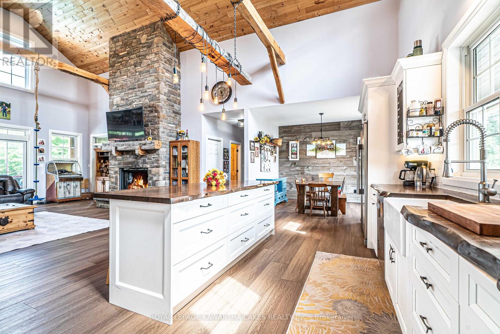 689 Bexley Laxton Twp Line, Kawartha Lakes, Ontario  K0M 1K0 - Photo 14 - X11966829