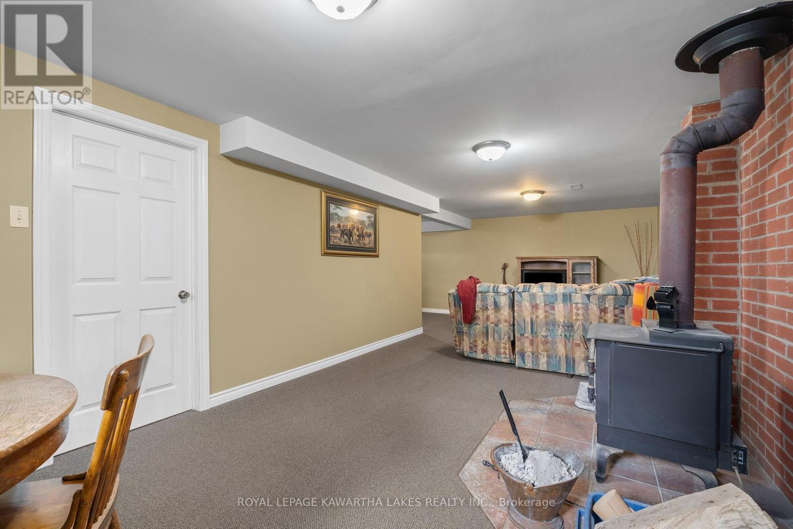 890 Woodville Road, Kawartha Lakes, Ontario  K0M 2T0 - Photo 29 - X12114658