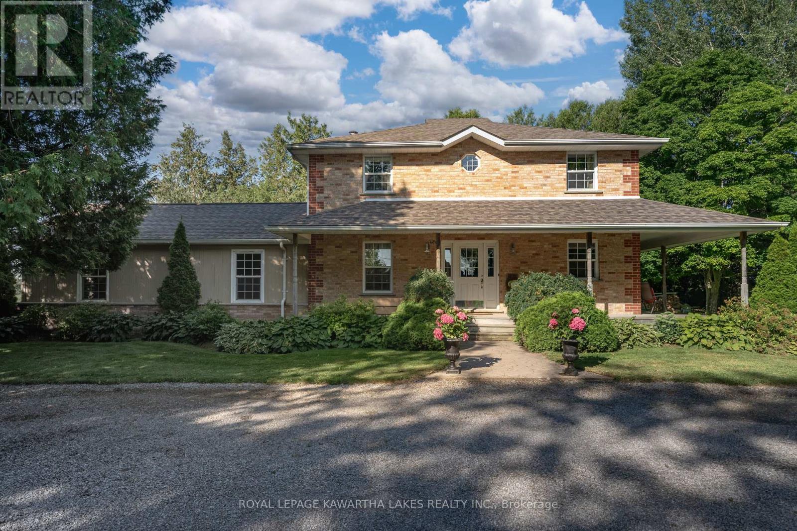 890 Woodville Road, Kawartha Lakes, Ontario  K0M 2T0 - Photo 3 - X12114658