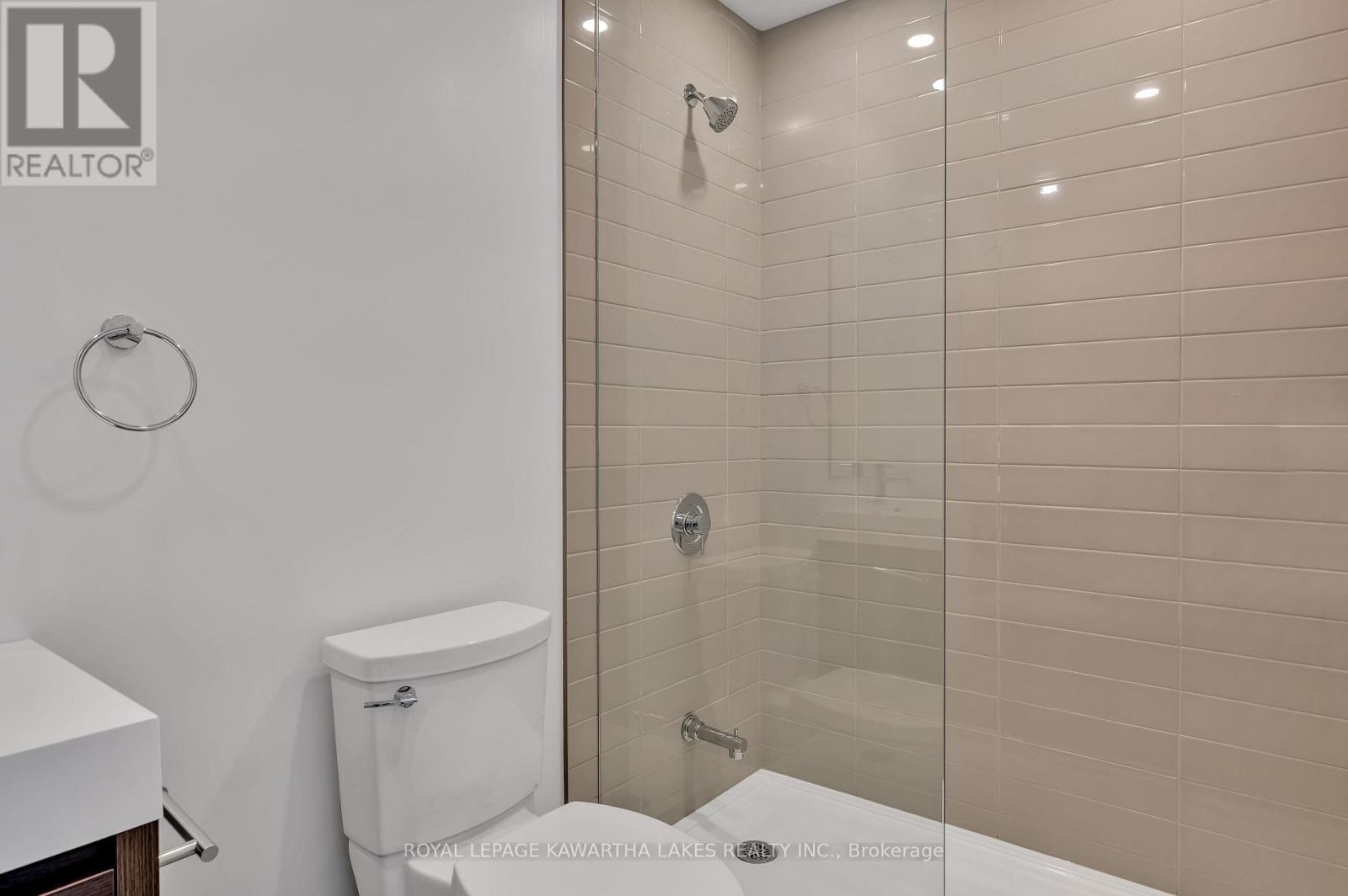 404 - 195 Hunter Street E, Peterborough East, Ontario  K9H 1G9 - Photo 24 - X12159782