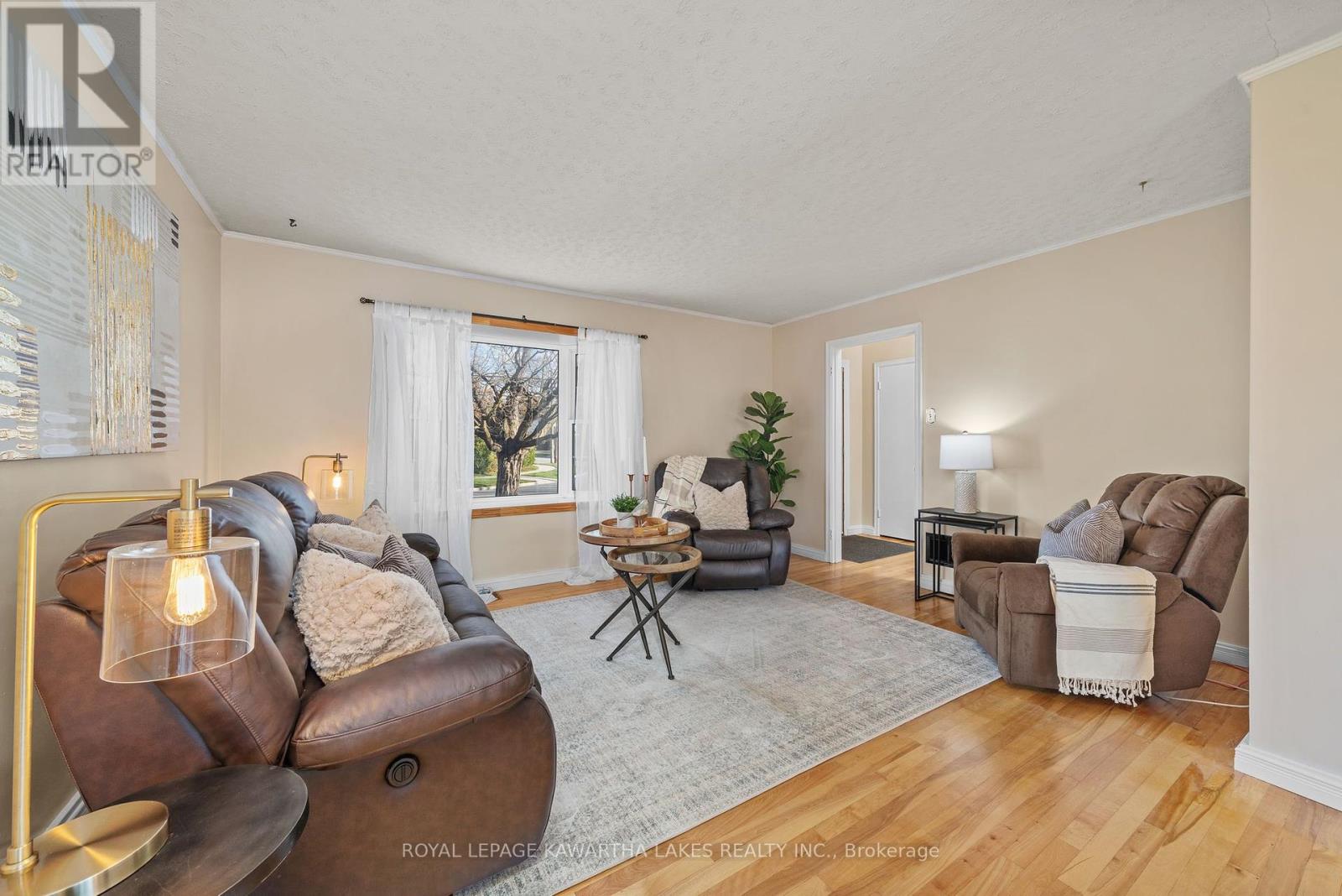 769 Chesterfield Avenue, Peterborough North, Ontario  K9H 4Y1 - Photo 15 - X12215254