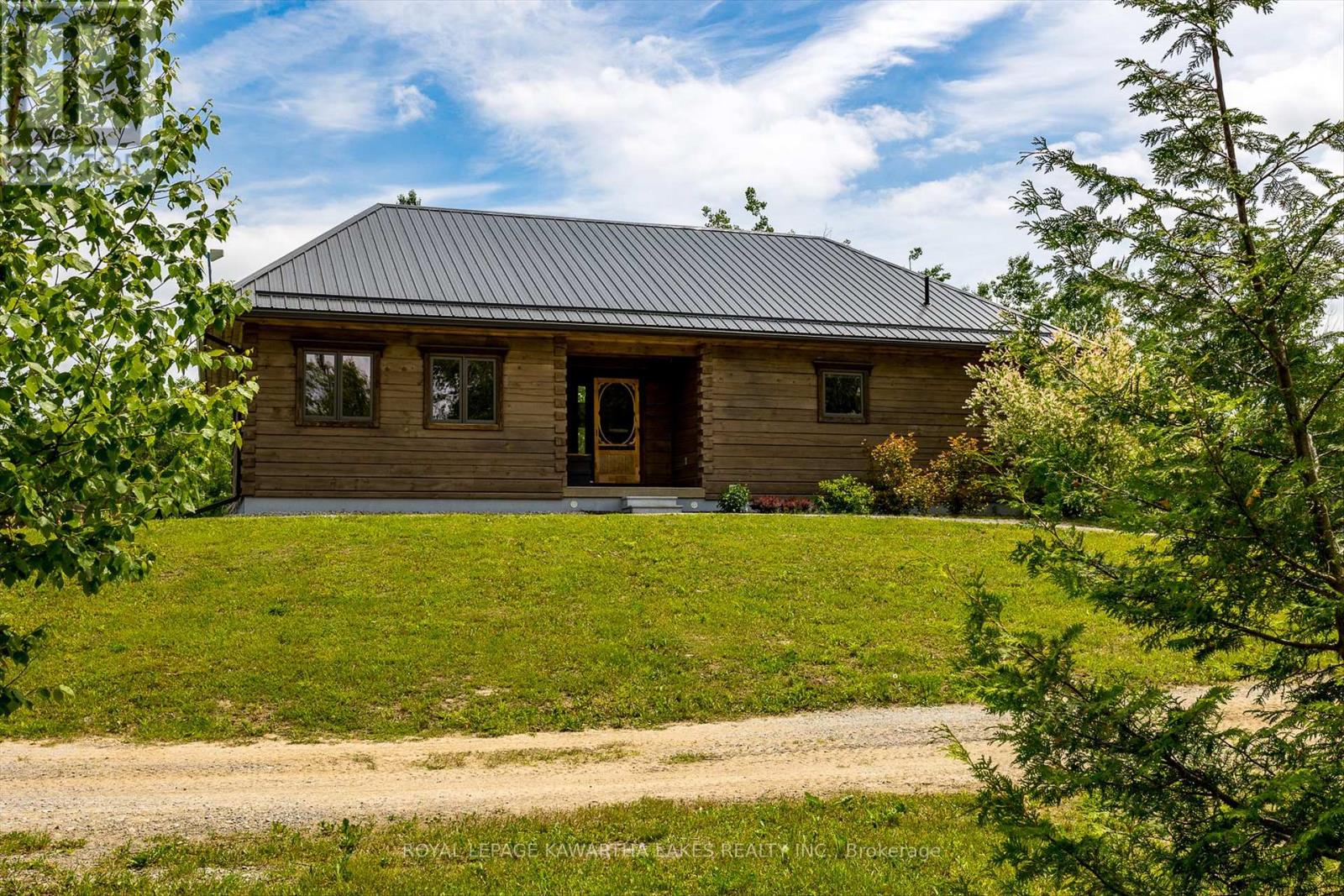 563 Heights Road, Kawartha Lakes, Ontario  K0L 2X0 - Photo 4 - X12228457