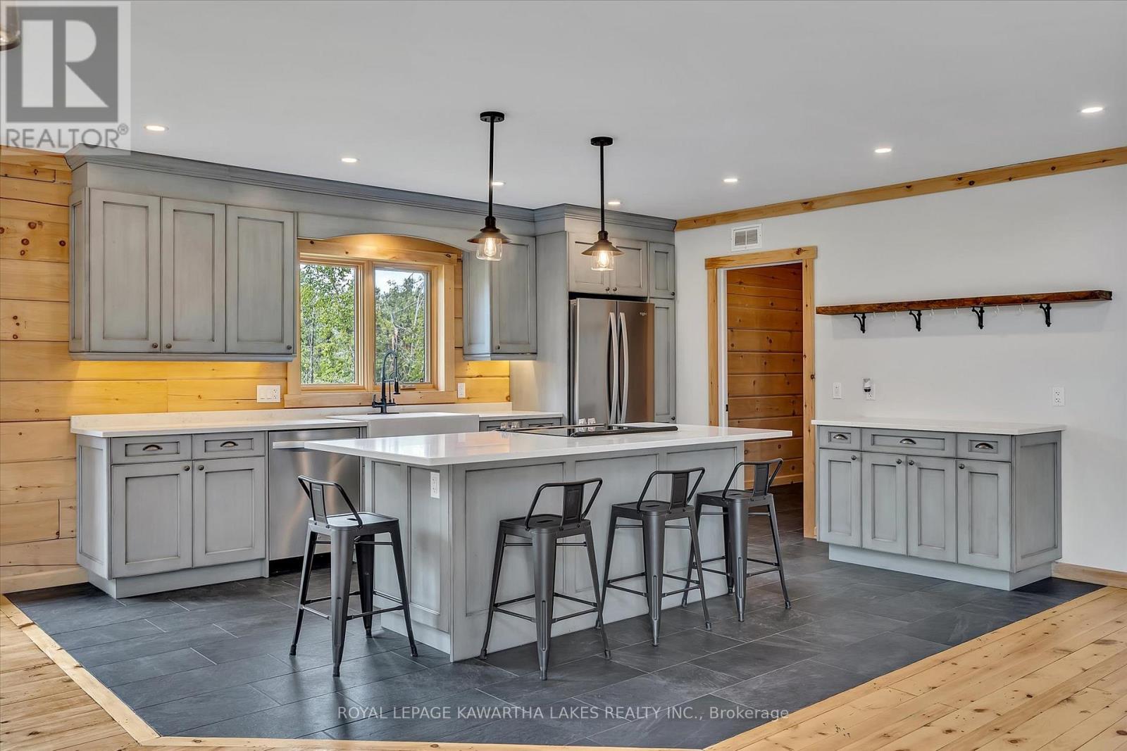 563 Heights Road, Kawartha Lakes, Ontario  K0L 2X0 - Photo 9 - X12228457
