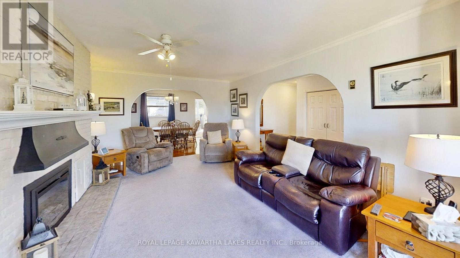 835 Cedar Glen Road, Kawartha Lakes, Ontario  K0M 1L0 - Photo 11 - X12235711