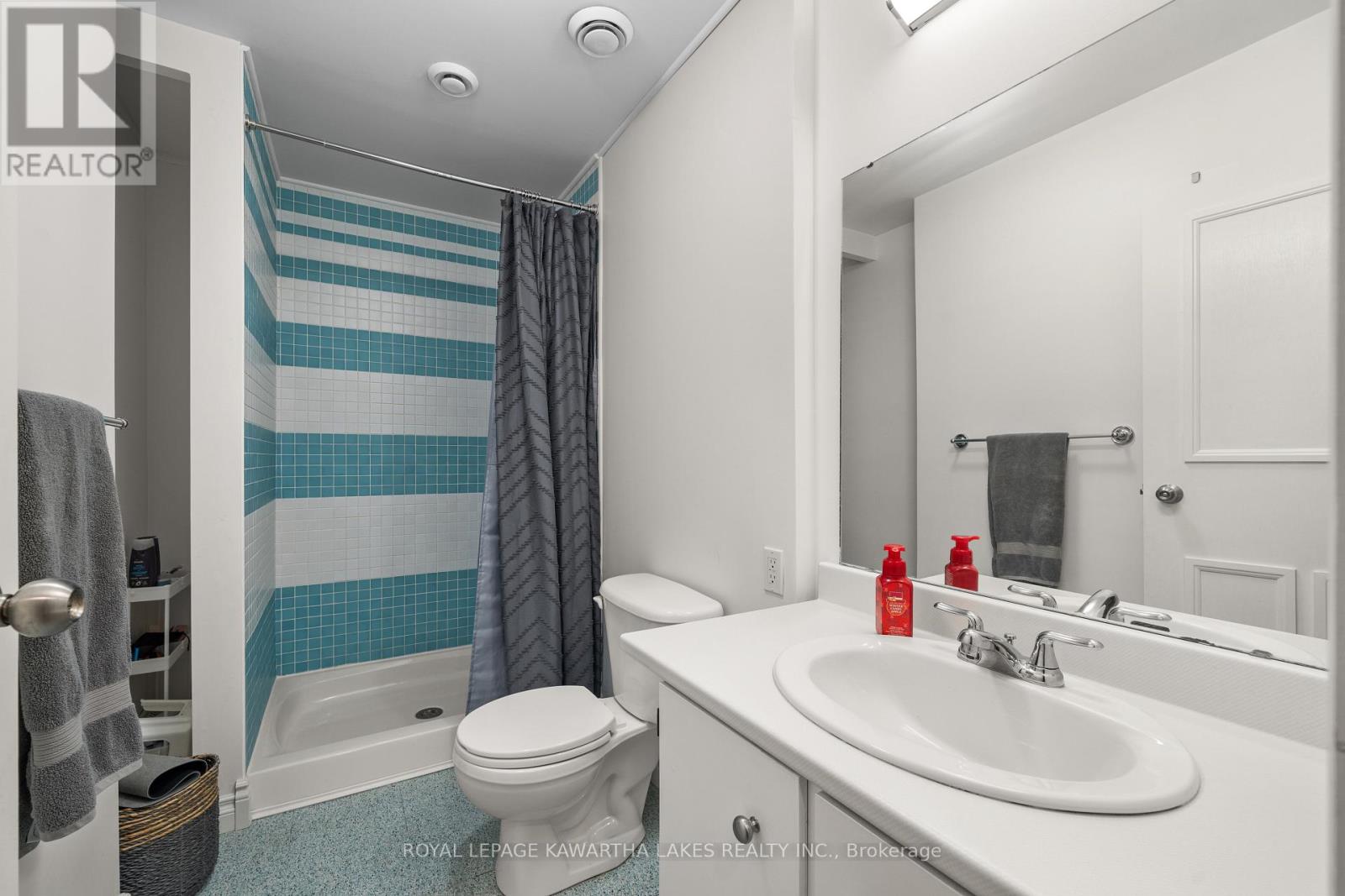 113 Queen Street, Kawartha Lakes, Ontario  K0M 1N0 - Photo 40 - X12240382