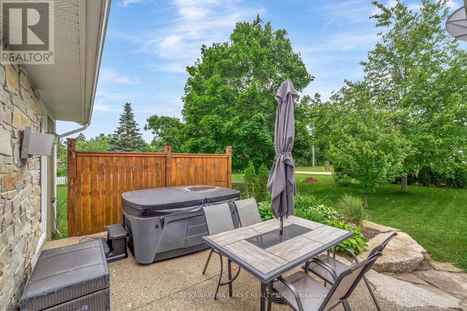 113 Queen Street, Kawartha Lakes, Ontario  K0M 1N0 - Photo 43 - X12240382