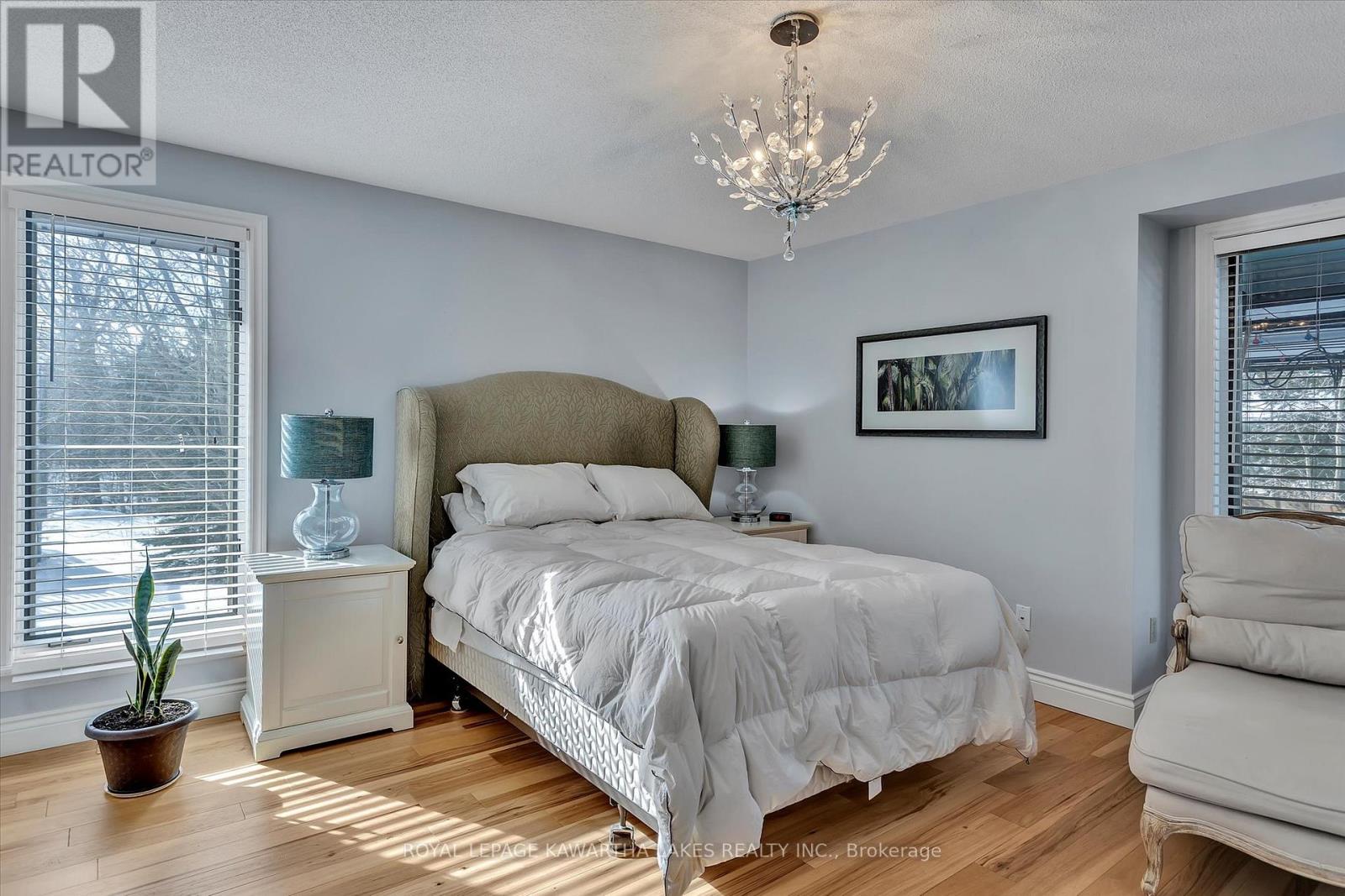 85 Navigators Trail, Kawartha Lakes, Ontario  K0M 1A0 - Photo 18 - X12241260