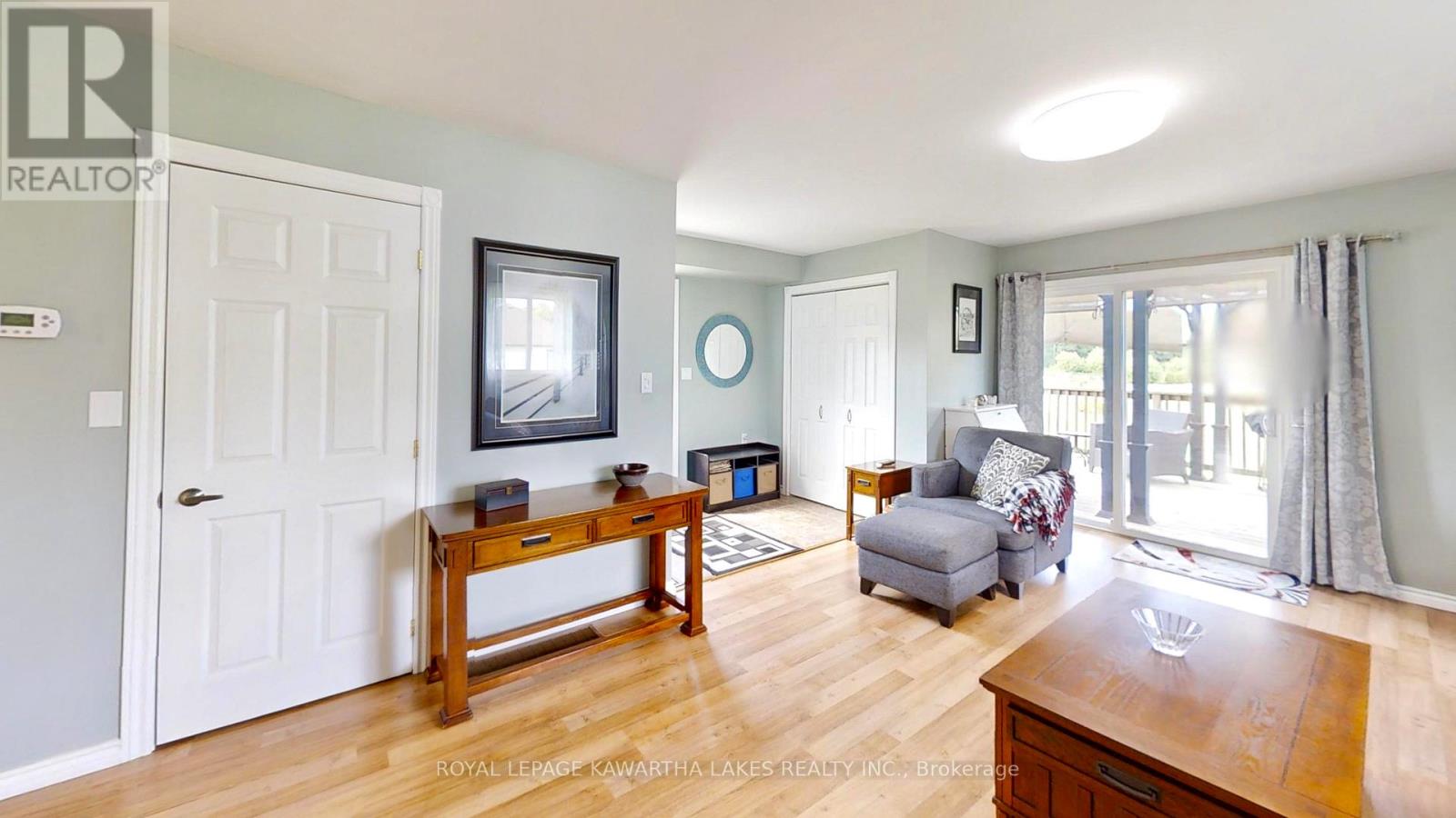 31410 Lake Ridge Road, Georgina, Ontario  L0E 1N0 - Photo 11 - N12241613