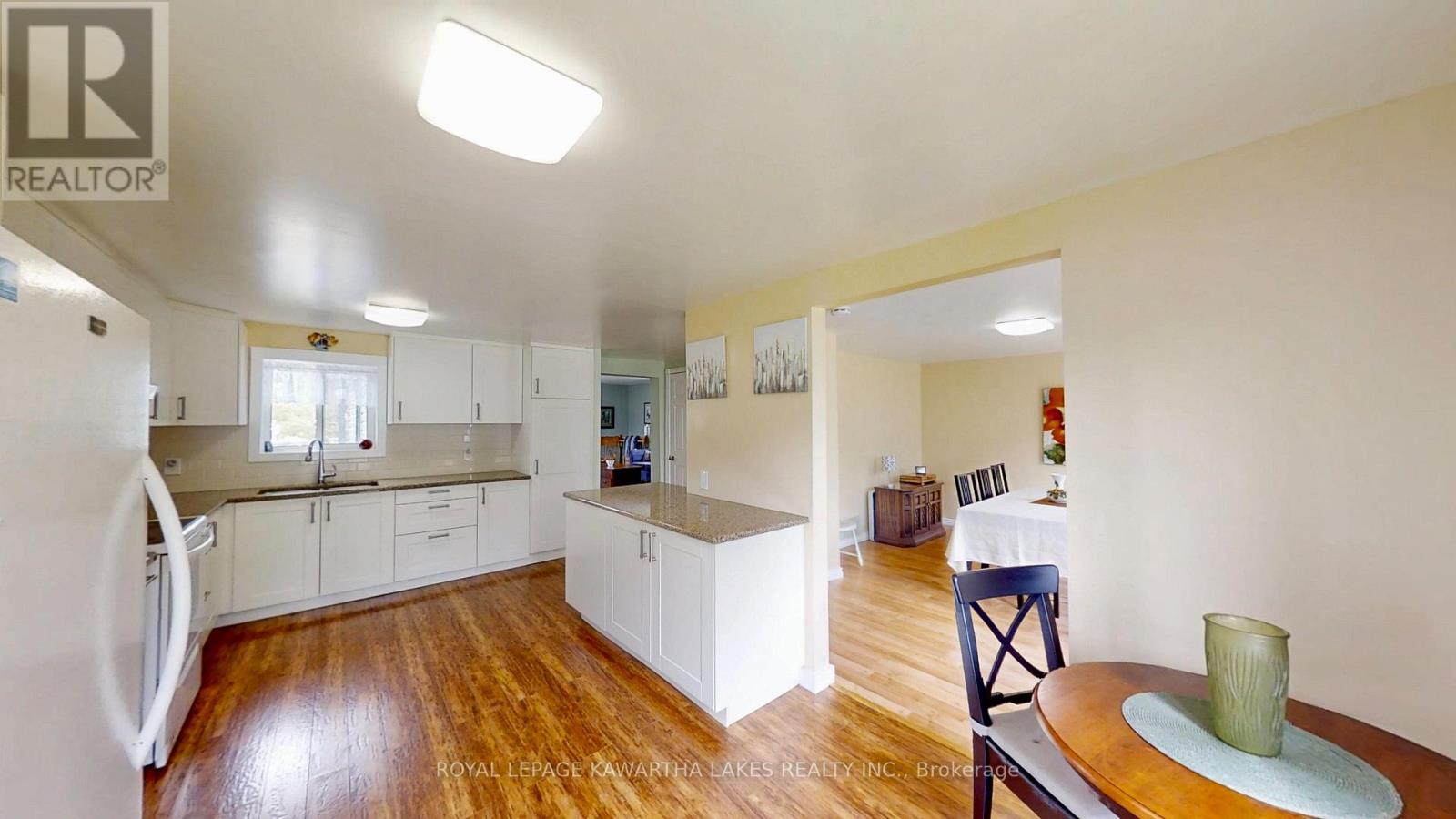 31410 Lake Ridge Road, Georgina, Ontario  L0E 1N0 - Photo 19 - N12241613