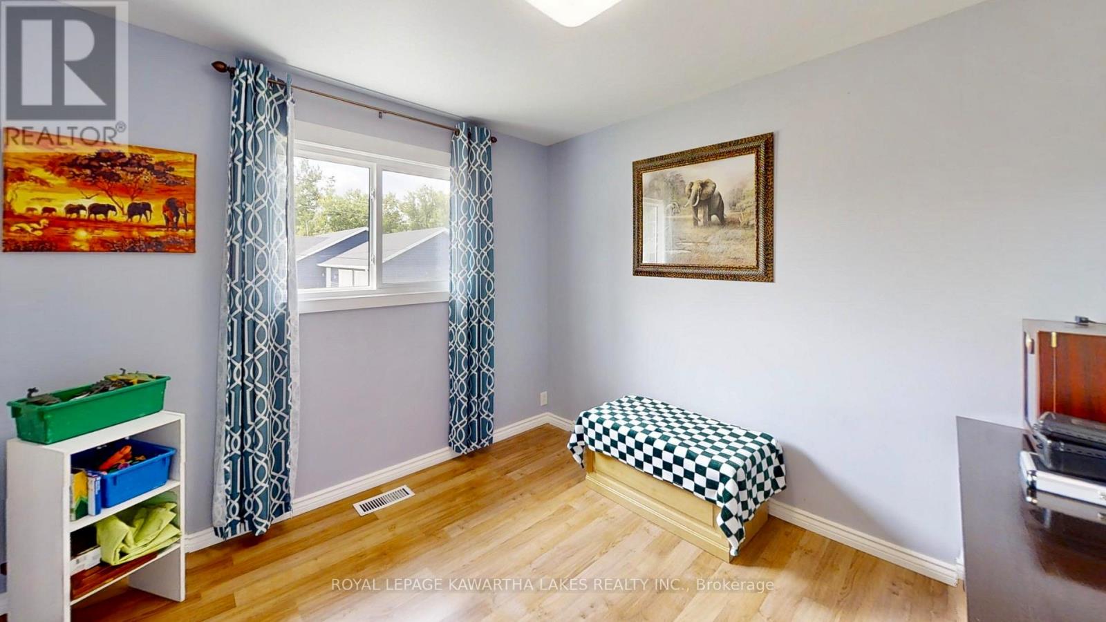 31410 Lake Ridge Road, Georgina, Ontario  L0E 1N0 - Photo 34 - N12241613