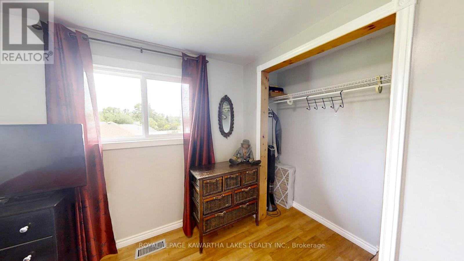 31410 Lake Ridge Road, Georgina, Ontario  L0E 1N0 - Photo 40 - N12241613