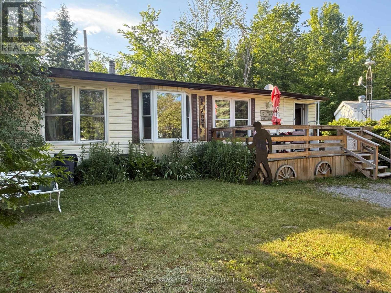 Leased Lot 303 - 1802 County Rd 121 Road, Kawartha Lakes, Ontario  K0M 1N0 - Photo 1 - X12246163