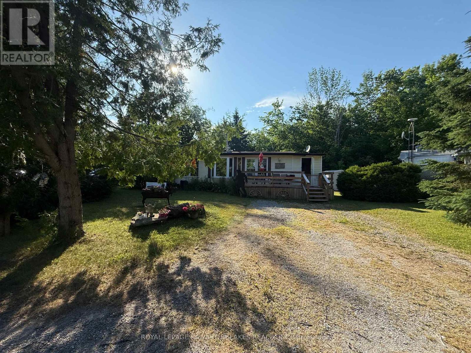 Leased Lot 303 - 1802 County Rd 121 Road, Kawartha Lakes, Ontario  K0M 1N0 - Photo 2 - X12246163