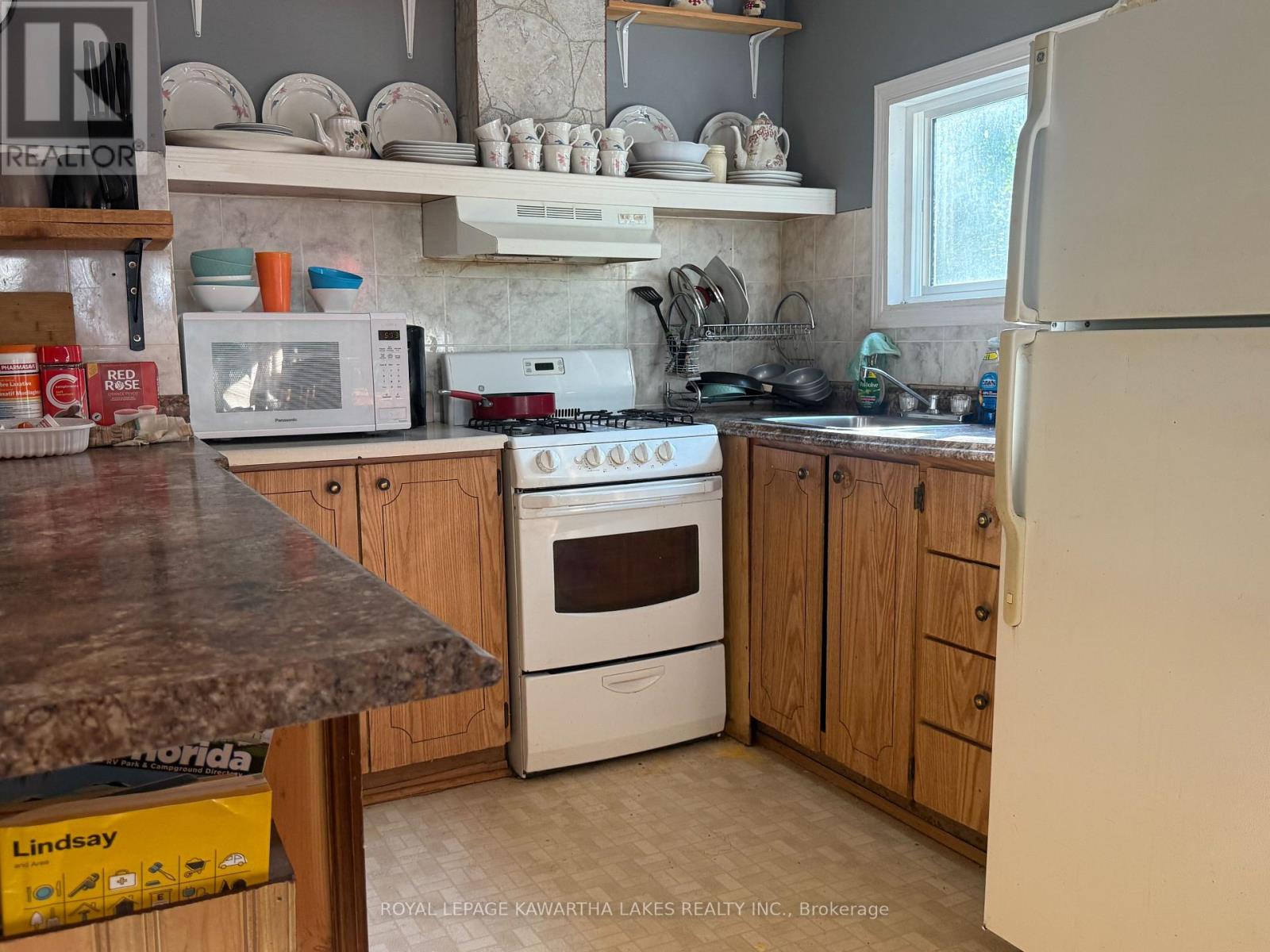 Leased Lot 303 - 1802 County Rd 121 Road, Kawartha Lakes, Ontario  K0M 1N0 - Photo 9 - X12246163