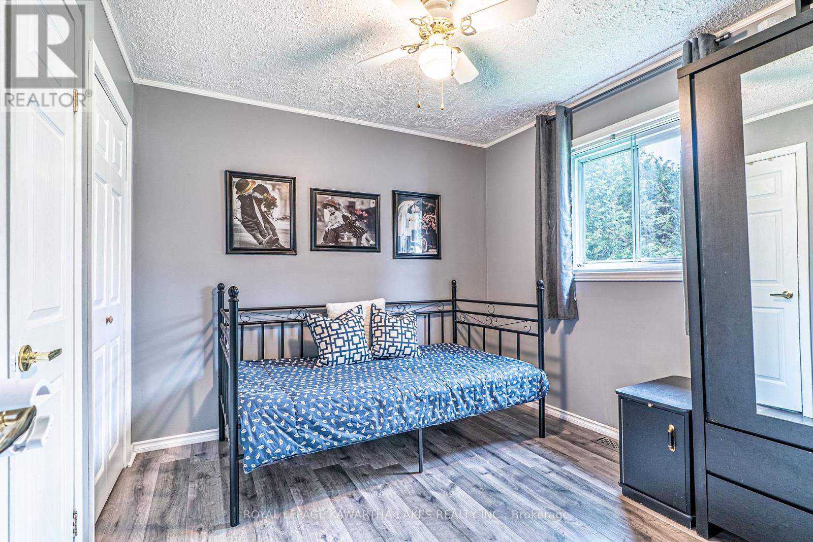 28 Cadillac Boulevard, Kawartha Lakes, Ontario  K0L 2W0 - Photo 18 - X12246207