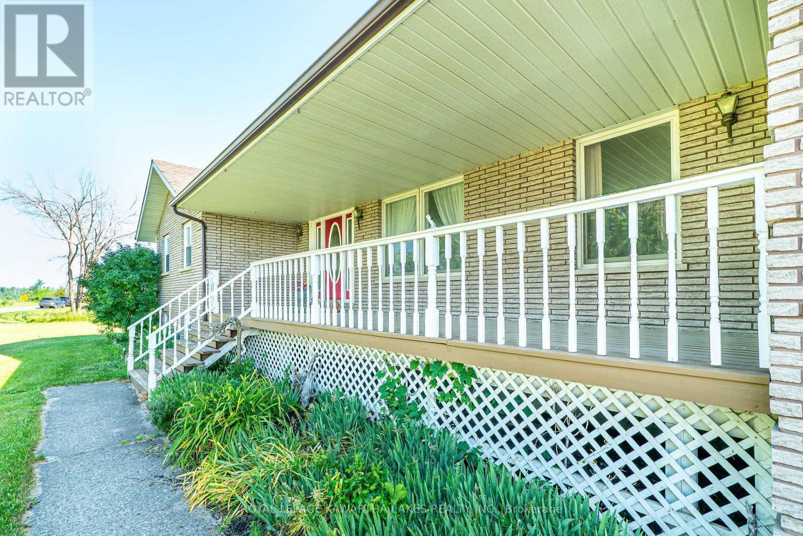 120 Mark Road, Kawartha Lakes, Ontario  K0M 2G0 - Photo 8 - X12246842