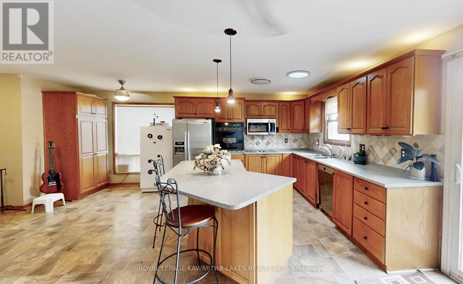 21 Trent View Road, Kawartha Lakes, Ontario  K0M 2B0 - Photo 17 - X12259305
