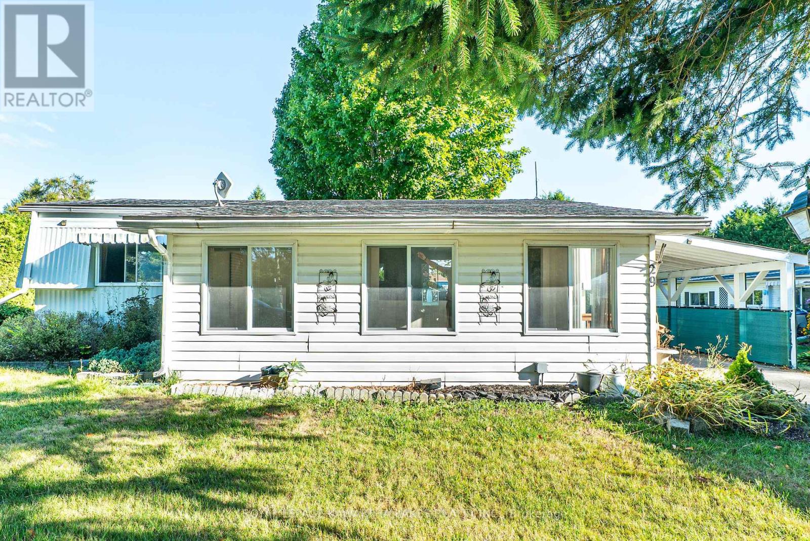 29 Macal Drive, Kawartha Lakes, Ontario  K9V 0H5 - Photo 5 - X12364492