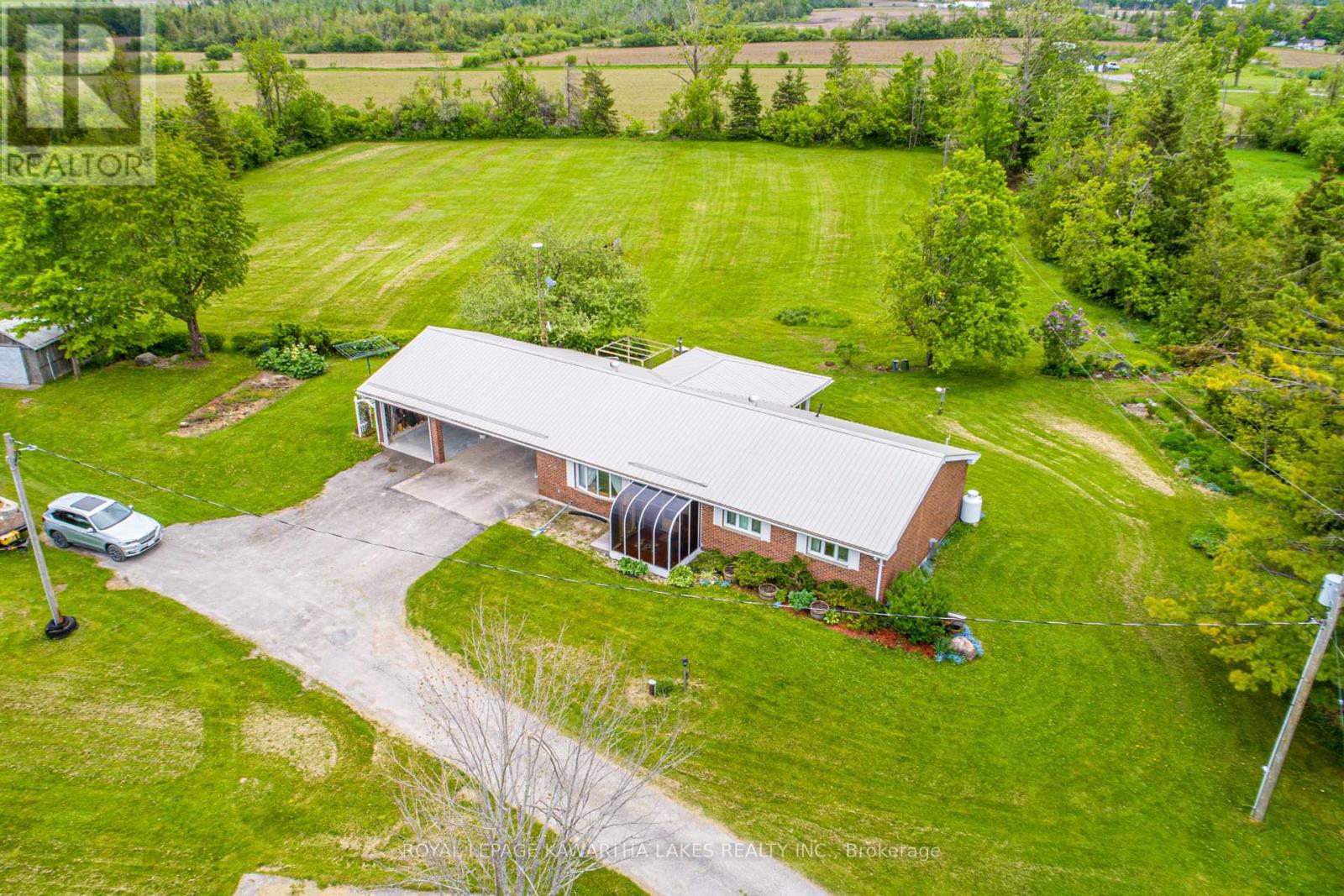 576 Lorneville Road, Kawartha Lakes, Ontario  K0M 2T0 - Photo 7 - X12373303