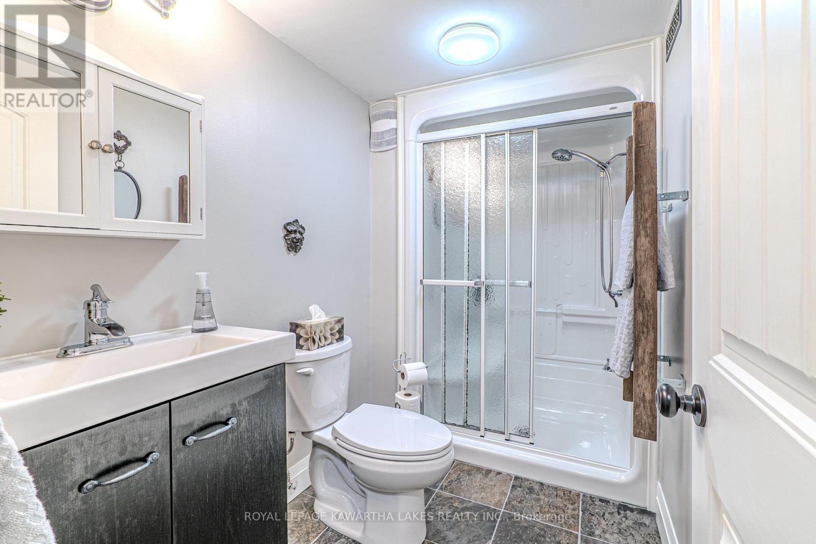 72 River Road, Kawartha Lakes, Ontario  K0M 1N0 - Photo 15 - X12403524