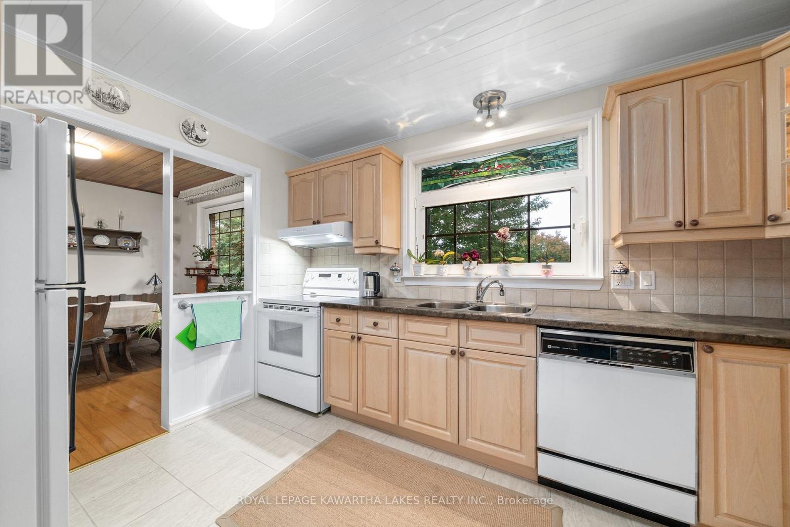 3 Pinewood Crescent, Kawartha Lakes, Ontario  L0A 1K0 - Photo 12 - X12424078