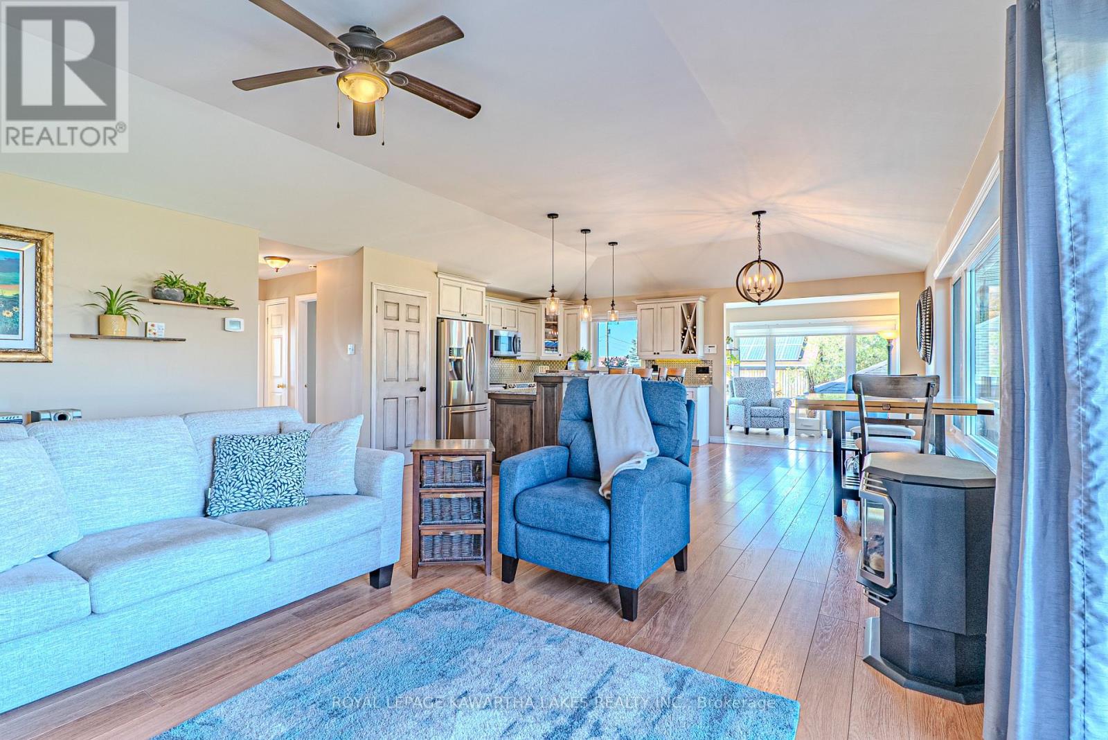 59 Weldon Road, Kawartha Lakes, Ontario  K9V 4R6 - Photo 10 - X12434592