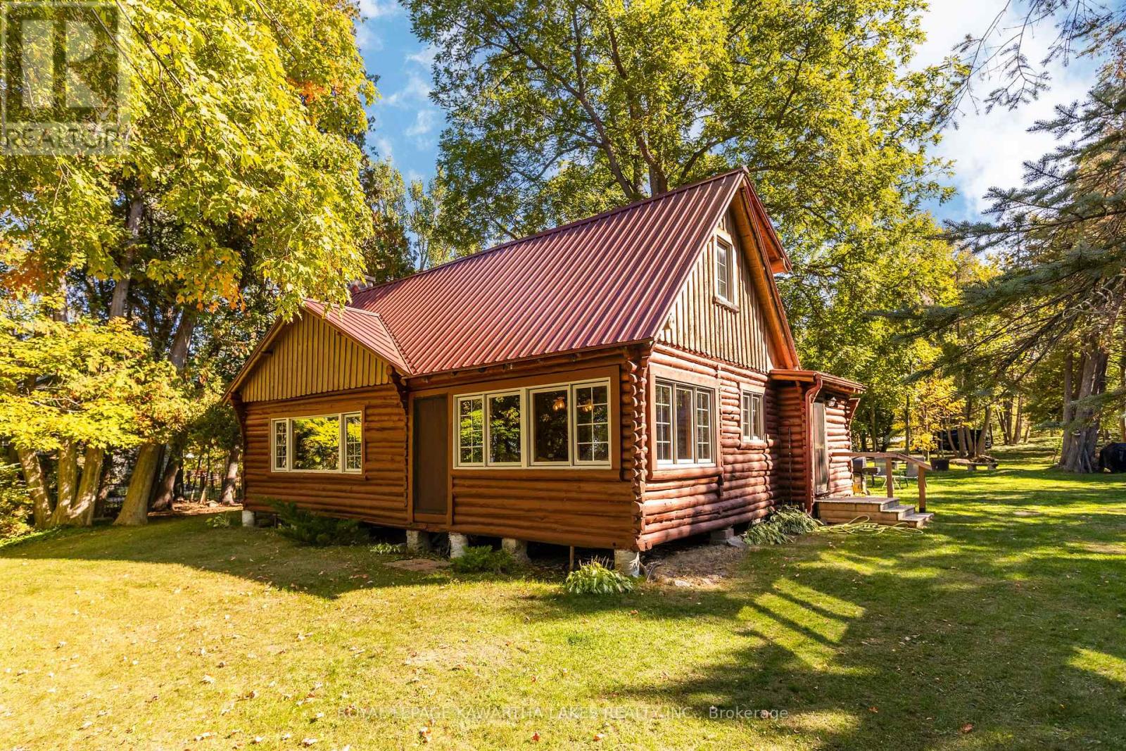54 Romany Ranch Road, Kawartha Lakes, Ontario  K0M 1G0 - Photo 11 - X12442088