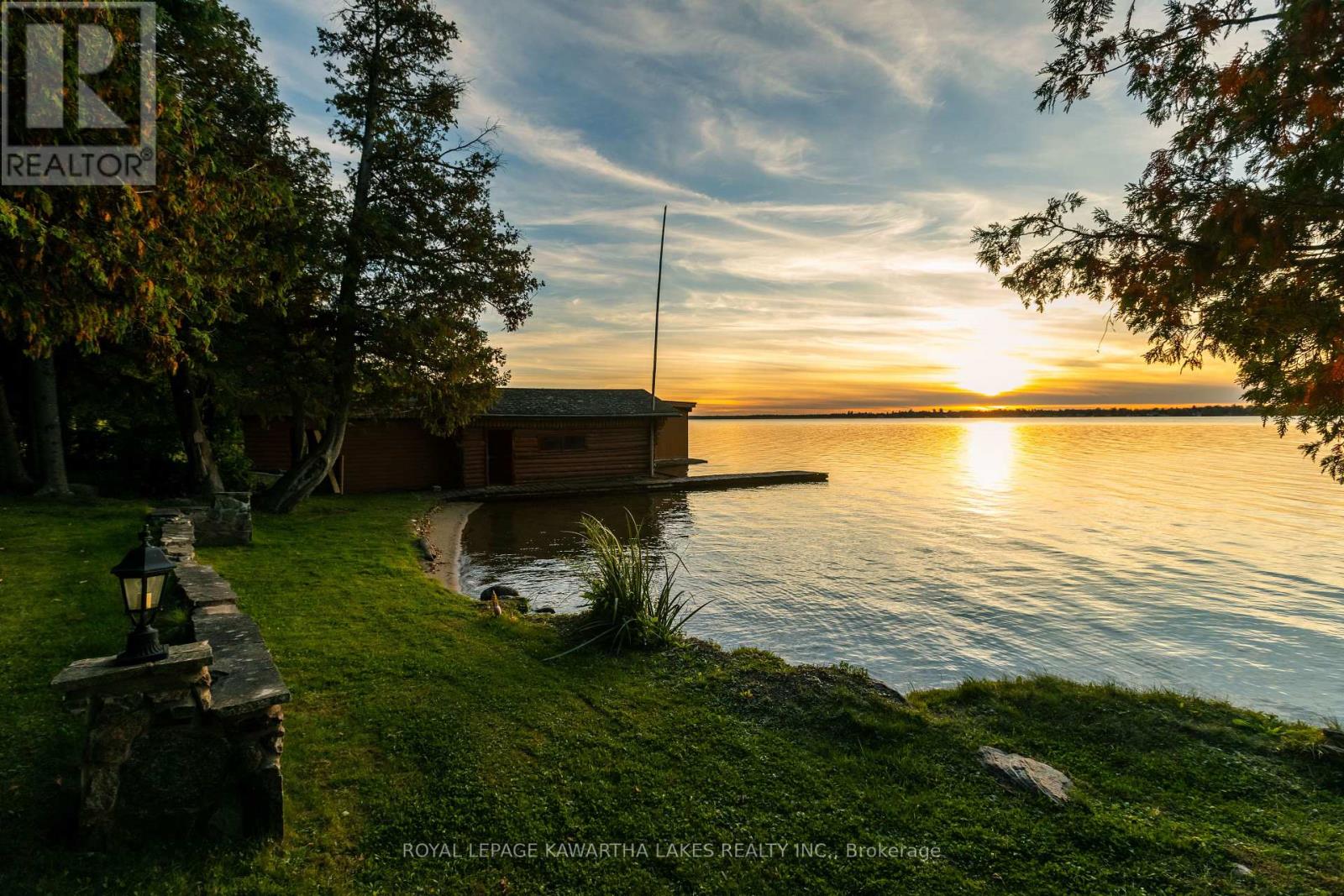 54 Romany Ranch Road, Kawartha Lakes, Ontario  K0M 1G0 - Photo 4 - X12442088