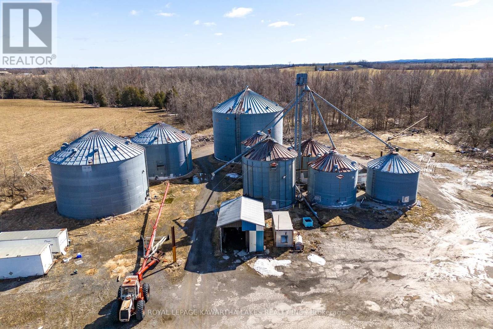2788 Hwy 35, Kawartha Lakes, Ontario  K9V 4R4 - Photo 3 - X12443755