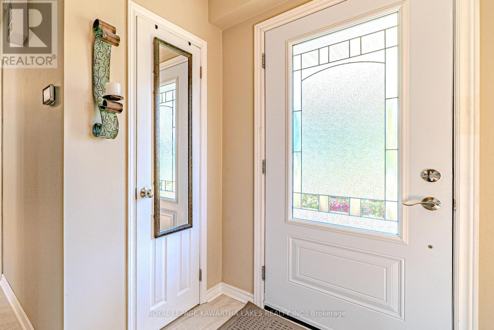 2525 Elm Tree Road, Kawartha Lakes, Ontario  K9V 4R1 - Photo 8 - X12449223