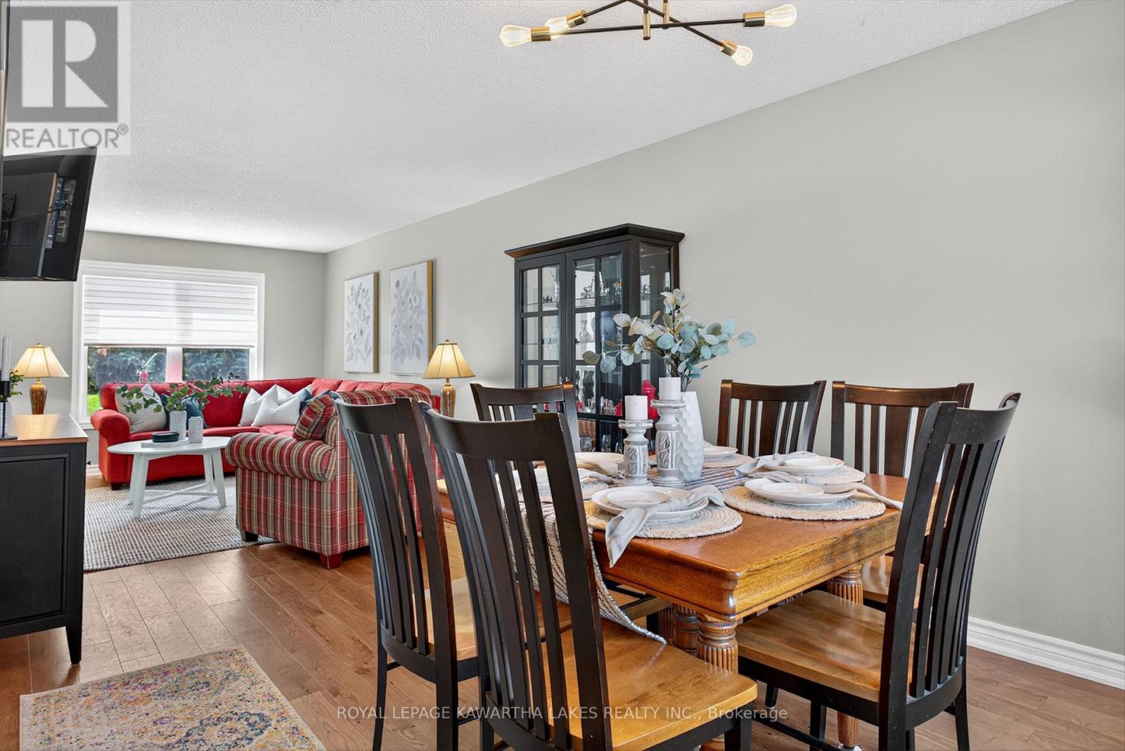 198 Elgin Street, Kawartha Lakes, Ontario  K9V 6B1 - Photo 12 - X12454290