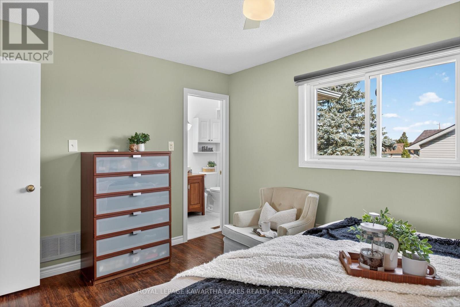 198 Elgin Street, Kawartha Lakes, Ontario  K9V 6B1 - Photo 20 - X12454290