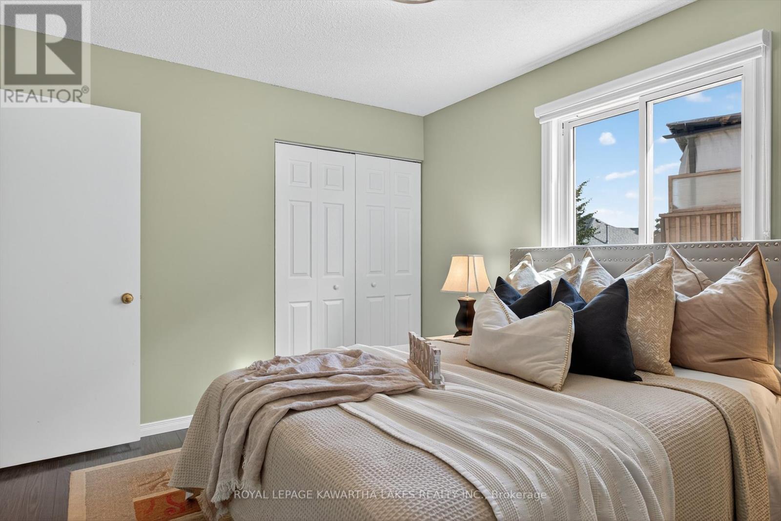 198 Elgin Street, Kawartha Lakes, Ontario  K9V 6B1 - Photo 23 - X12454290