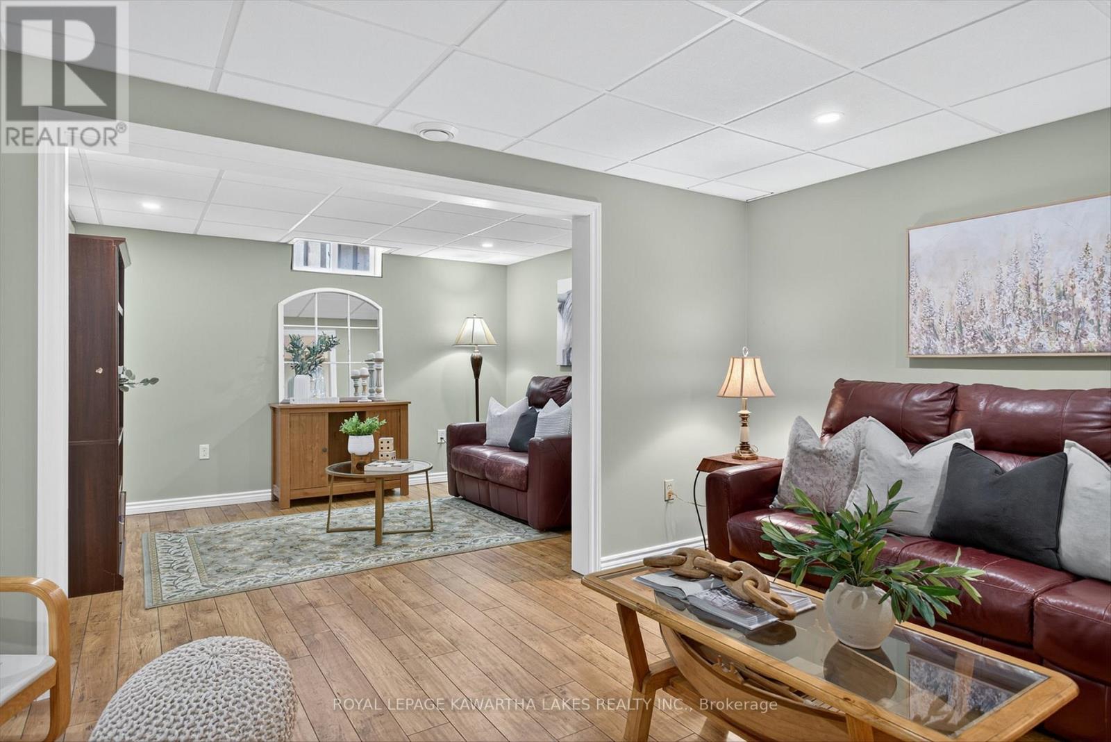 198 Elgin Street, Kawartha Lakes, Ontario  K9V 6B1 - Photo 29 - X12454290