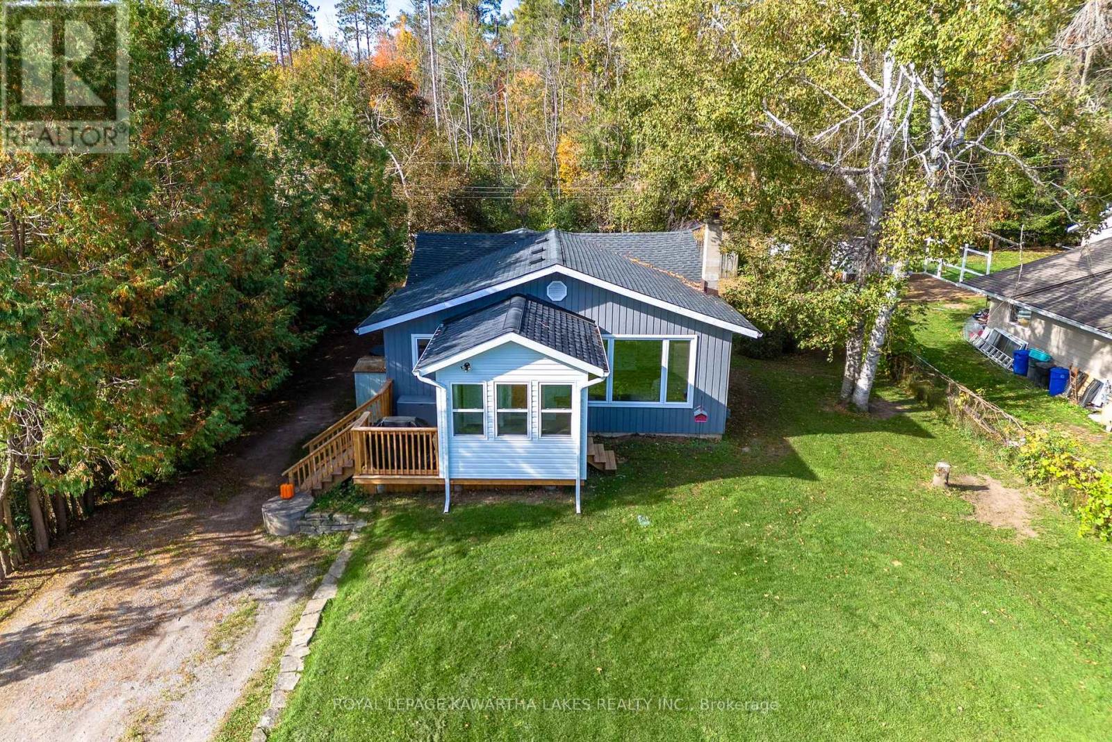 35 Woods Avenue, Kawartha Lakes, Ontario  K0L 2W0 - Photo 1 - X12461417