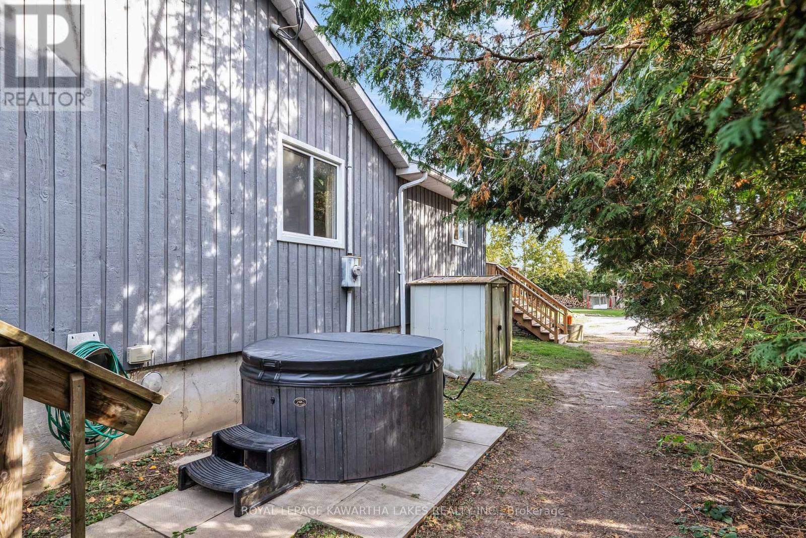 35 Woods Avenue, Kawartha Lakes, Ontario  K0L 2W0 - Photo 41 - X12461417