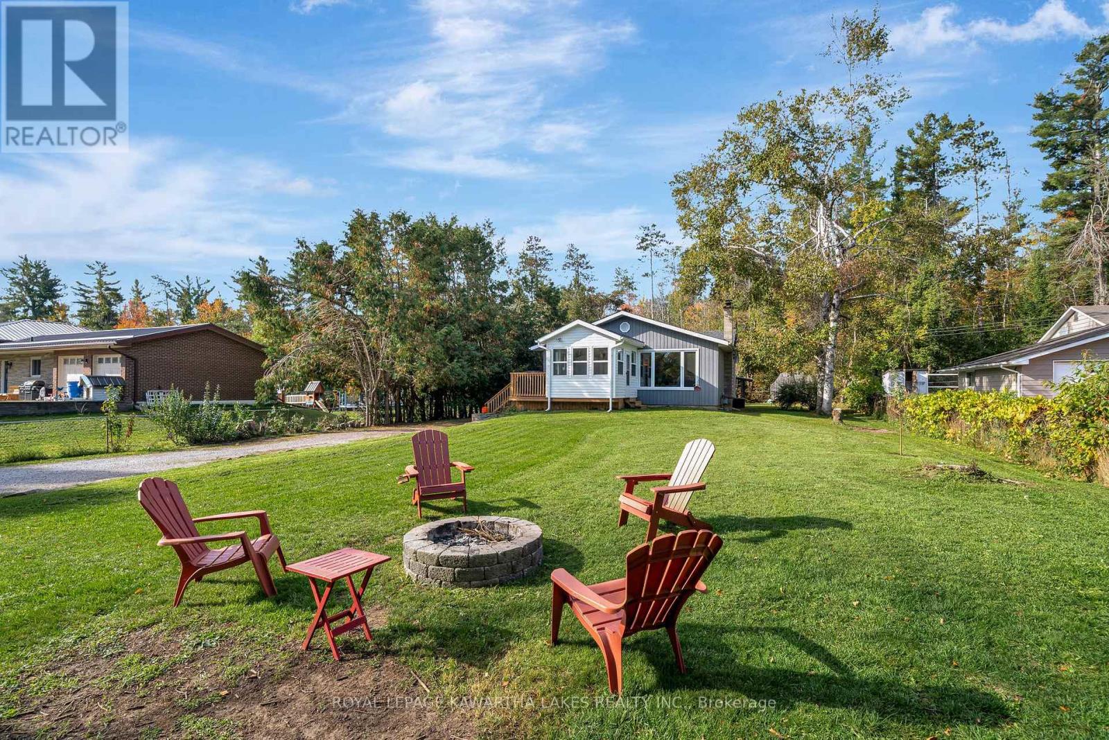 35 Woods Avenue, Kawartha Lakes, Ontario  K0L 2W0 - Photo 7 - X12461417