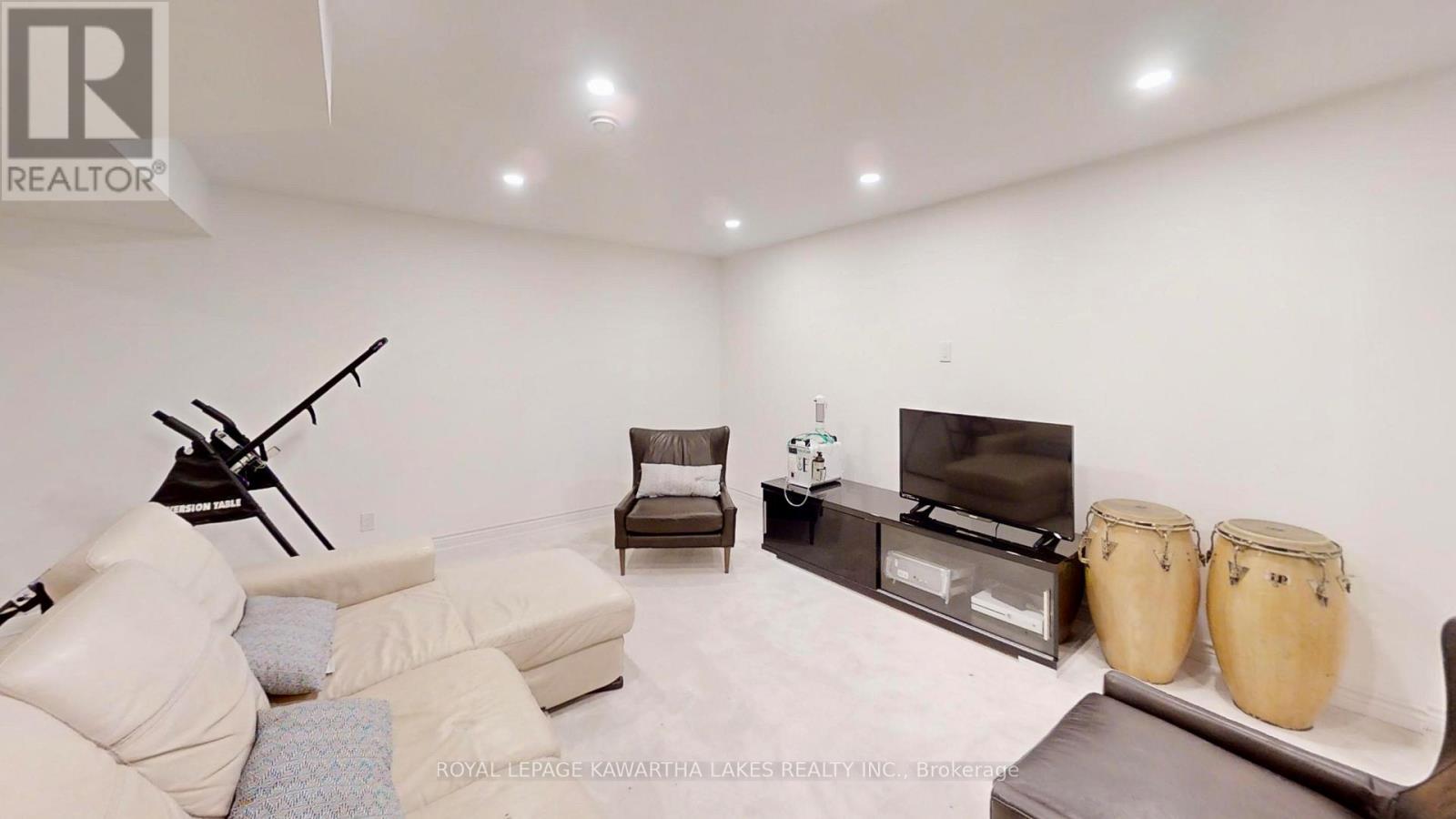 427 Linden Valley Road, Kawartha Lakes, Ontario  K0M 2T0 - Photo 35 - X12474264