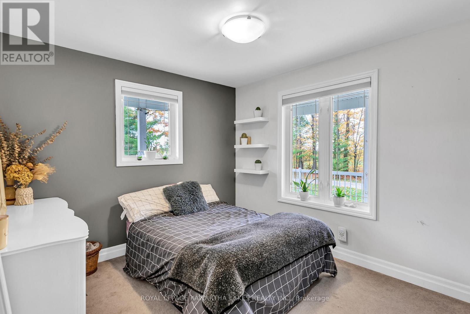 356 Olivers Road, Kawartha Lakes, Ontario  K0M 1A0 - Photo 18 - X12475290