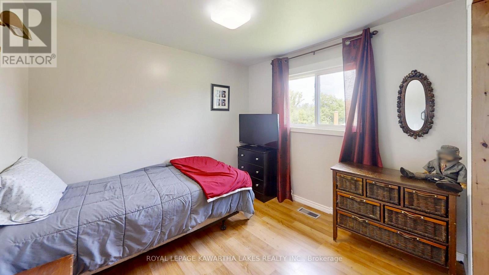 31410 Lake Ridge Road, Georgina, Ontario  L0E 1N0 - Photo 39 - N12496954