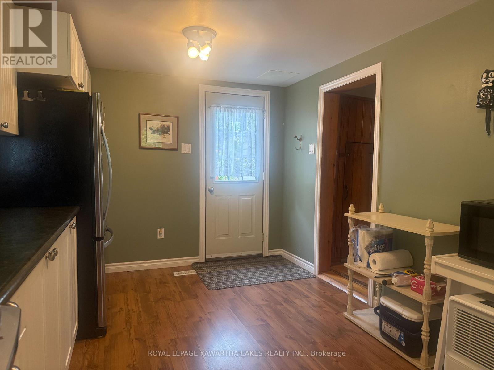 5 Government Dock Road, Kawartha Lakes, Ontario  K0M 2L0 - Photo 5 - X12499764