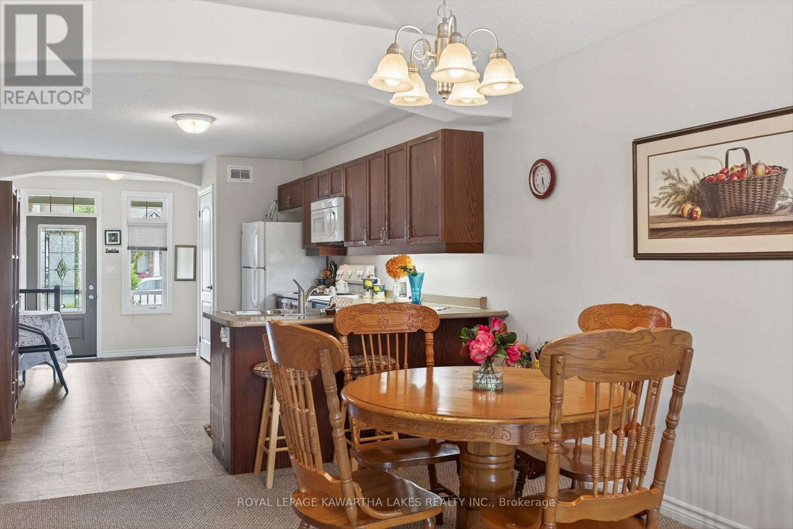 26 Chadwin Drive, Kawartha Lakes, Ontario  K9V 0E9 - Photo 13 - X12501528