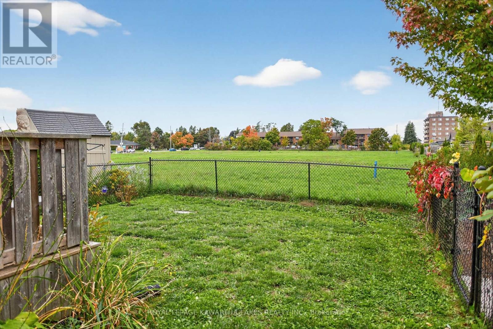 26 Chadwin Drive, Kawartha Lakes, Ontario  K9V 0E9 - Photo 31 - X12501528