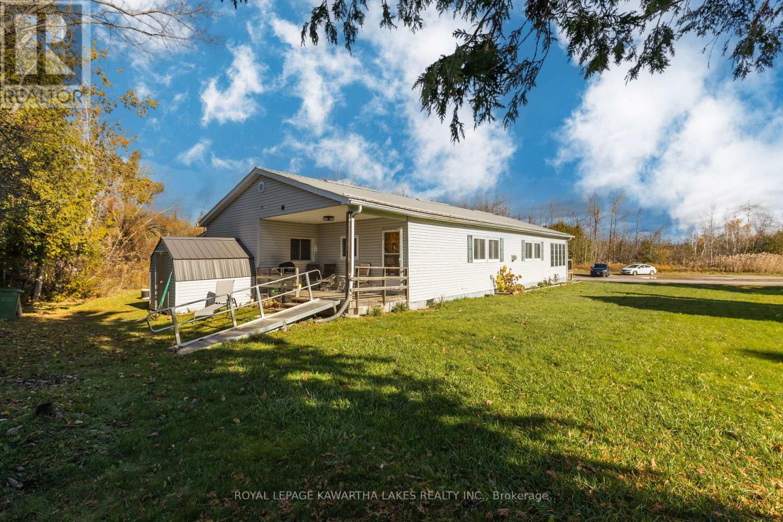 18 Hill Street, Kawartha Lakes, Ontario  K9V 0H5 - Photo 30 - X12510914