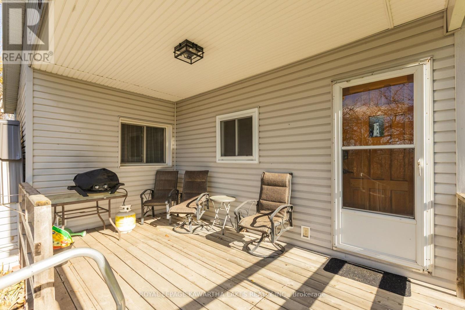 18 Hill Street, Kawartha Lakes, Ontario  K9V 0H5 - Photo 31 - X12510914