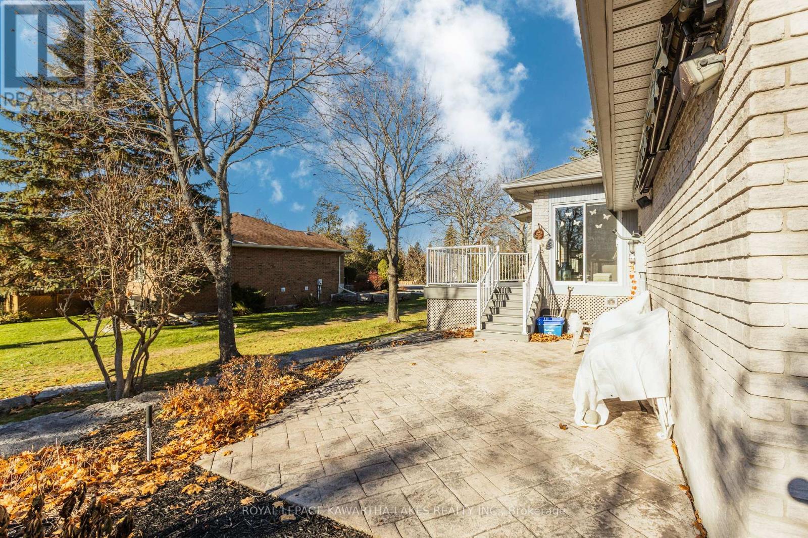 83 Navigators Trail, Kawartha Lakes, Ontario  K0M 1A0 - Photo 40 - X12565254