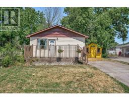 4 BOND STREET E, Kawartha Lakes, Ontario