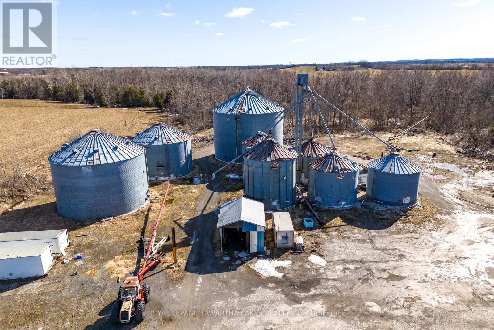 2788 Hwy 35, Kawartha Lakes, Ontario  K9V 4R4 - Photo 3 - X12605902