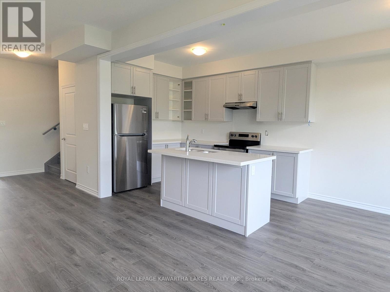 27 Hickey Lane, Kawartha Lakes, Ontario  K9V 0T3 - Photo 9 - X12638062